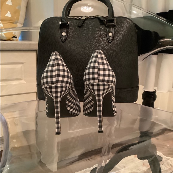 Nine West Black/White Gingham Check Shoes, Size 8 - Picture 4 of 7